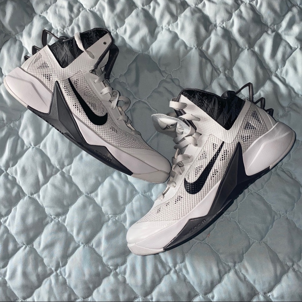 Nike LeBron Hyperfuse Basketball Sneakers